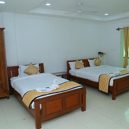 Finix Residency 蓬蒂切里 外观 照片